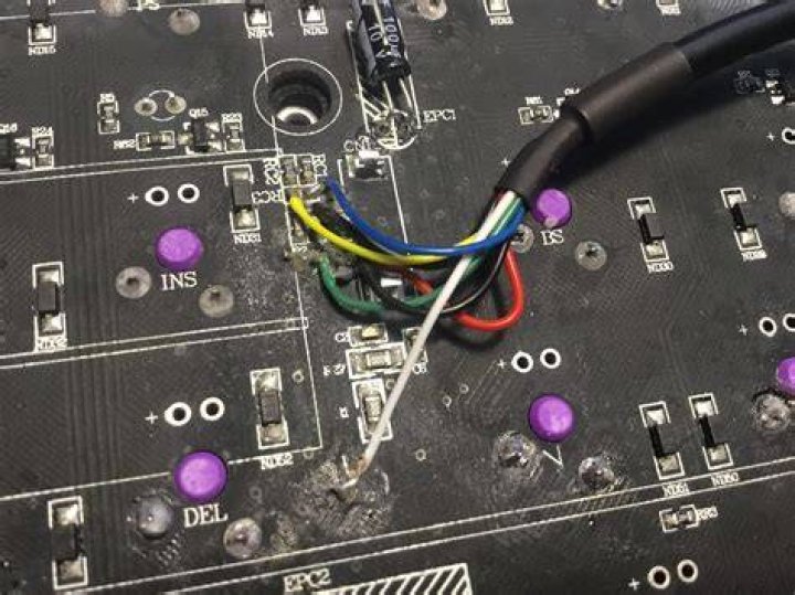 What is it called when your computer temporarily stops working?